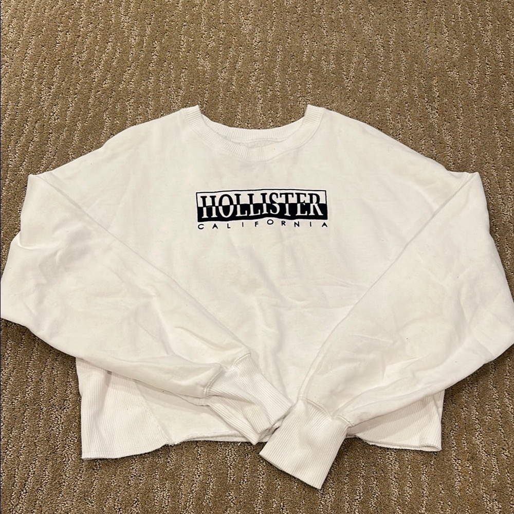 Hollister White Cropped Sweatshirt